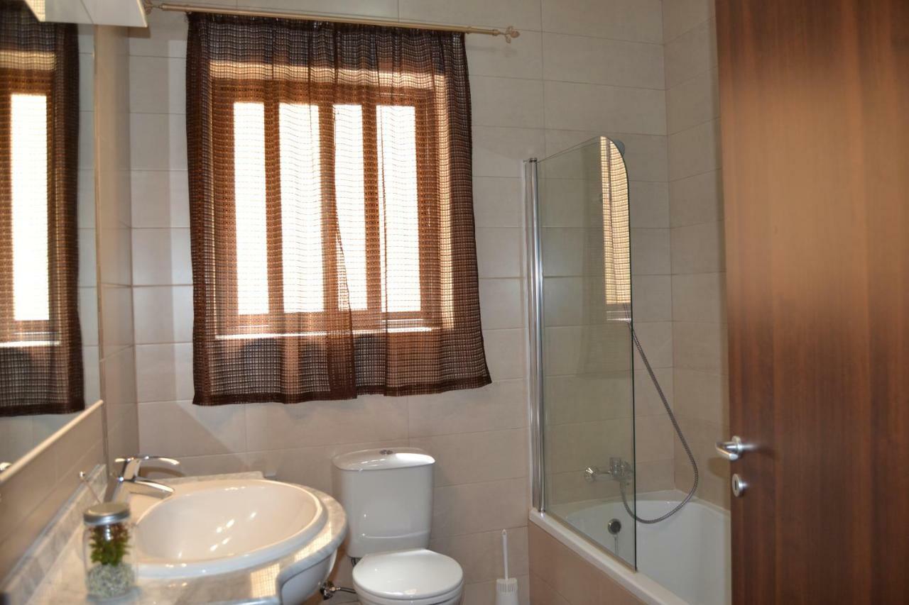 Mellieha Town Centre Bright & Spacious 3 Bedroom Apartment Экстерьер фото